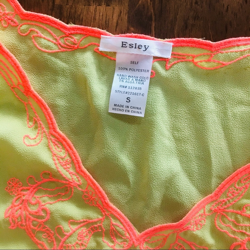Beautiful Embroidered Spring/Fiesta Blouse - Picture 2 of 3